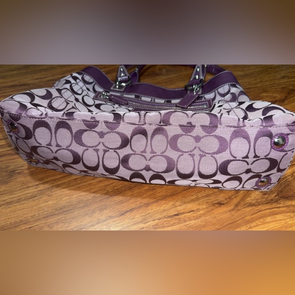 Purple Penelope Coach Signature Tote Bag - Picture 8 of 8